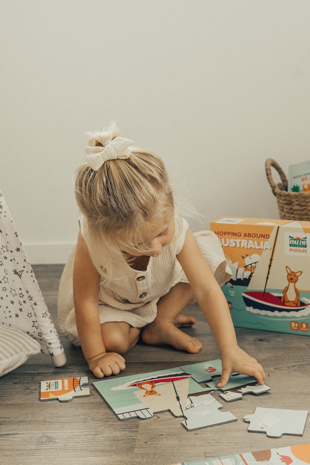 Mizzie The Kangaroo Puzzle Set for Toddlers with girl